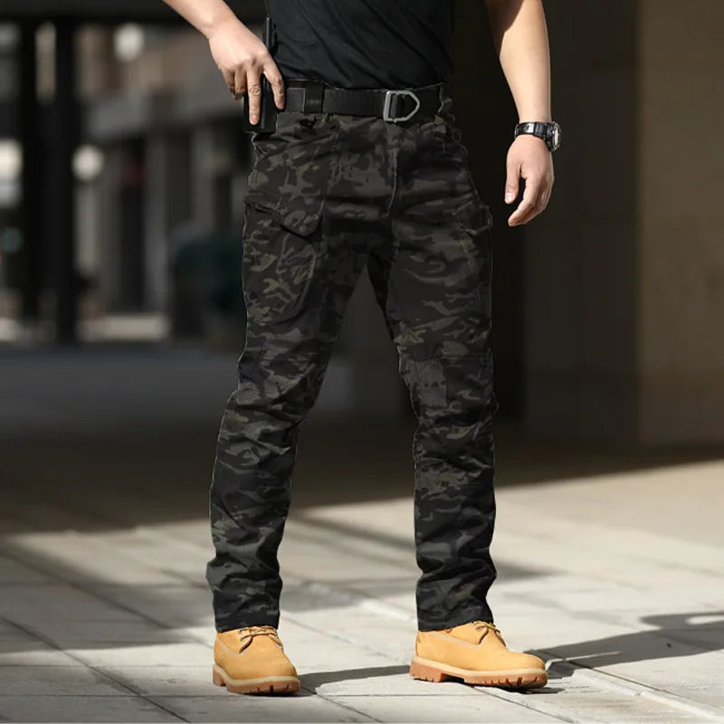 Outdoor Stretch Water-Resistant Hiking Trouser